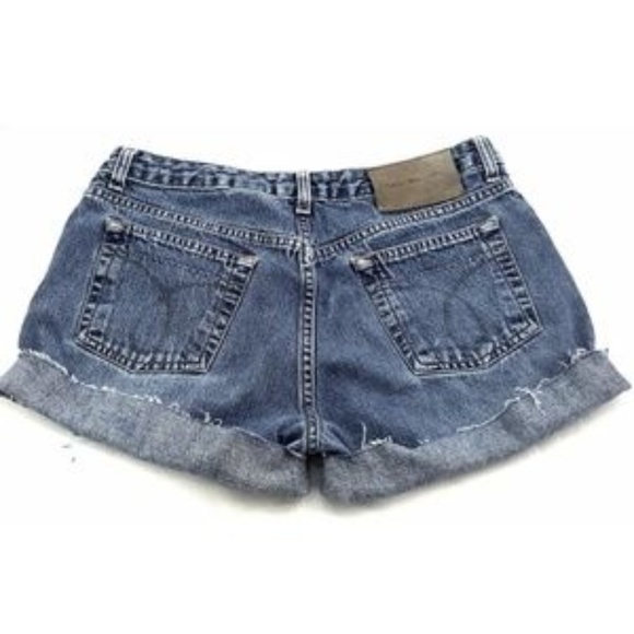 Calvin Klein Pants - 3/$30 // CALVIN KLEIN Cut Off Mid-Rise Jean Shorts